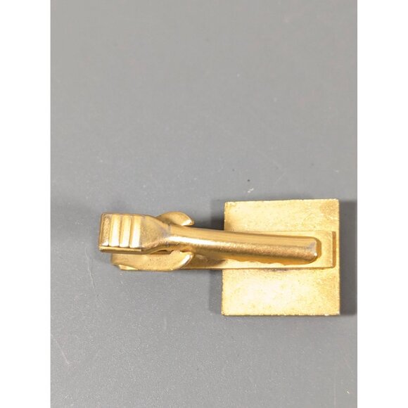 Vintage Shell Gasoline Red Enamel Gold Tone Tie Clip - Picture 4 of 6